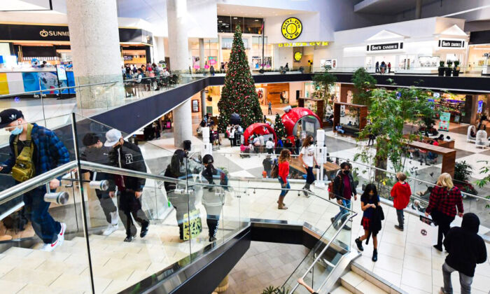 A shopping mall in Santa Anita, Calif., on Dec. 20, 2021. (Frederic J. Brown/AFP via Getty Images)