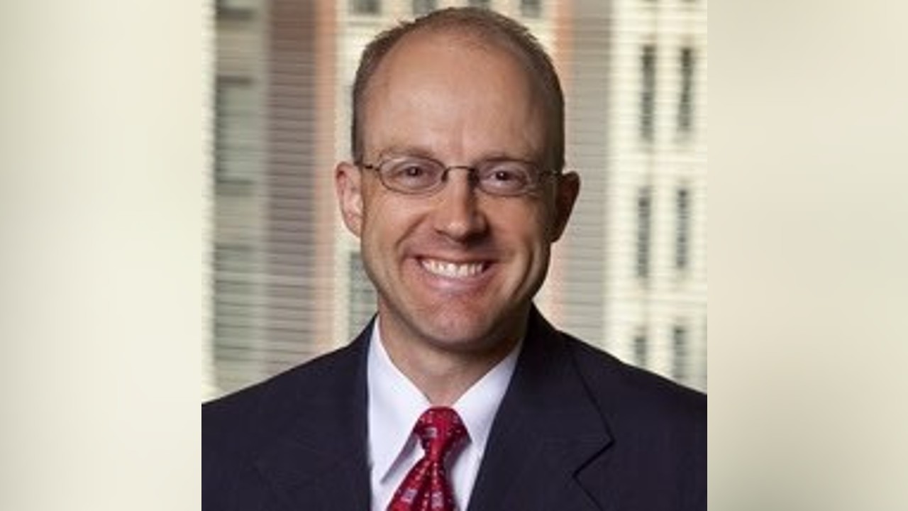 Law Prof Punished for Perceived Racial Insensitivity Considers Lawsuit Against School - Vimarsana News