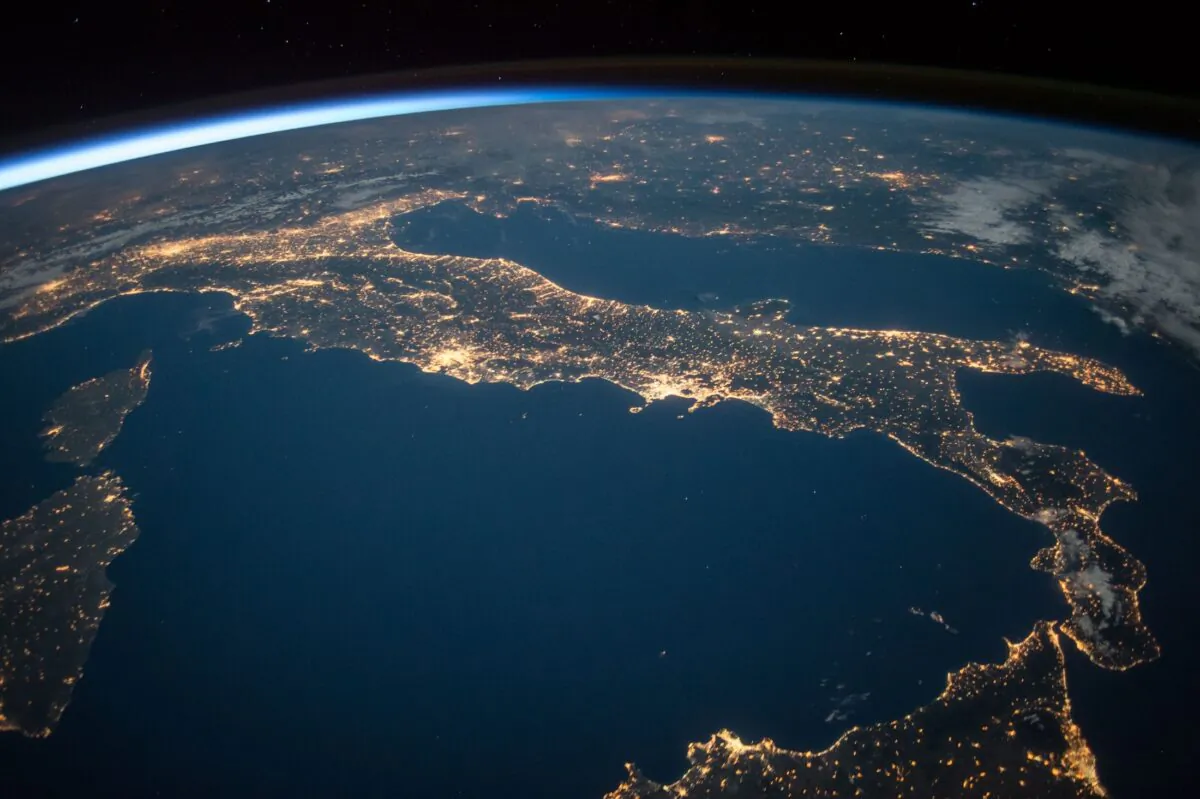 Stock photo of Earth surface. (Pixabay/Pexels)