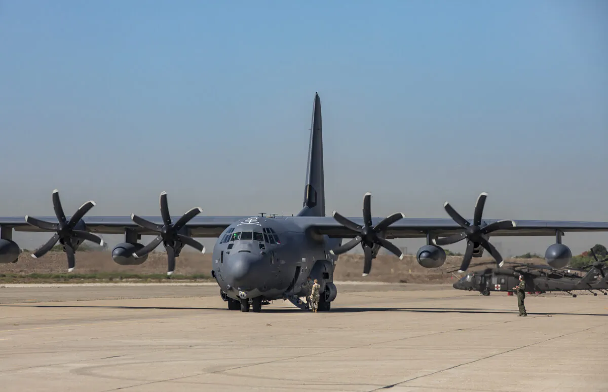 A Lockheed KC-130J prepares for takeoff from Los Alamitos Airbase in Los Alamitos, Calif., on Sept. 30, 2020. (John Fredricks/The Epoch Times)