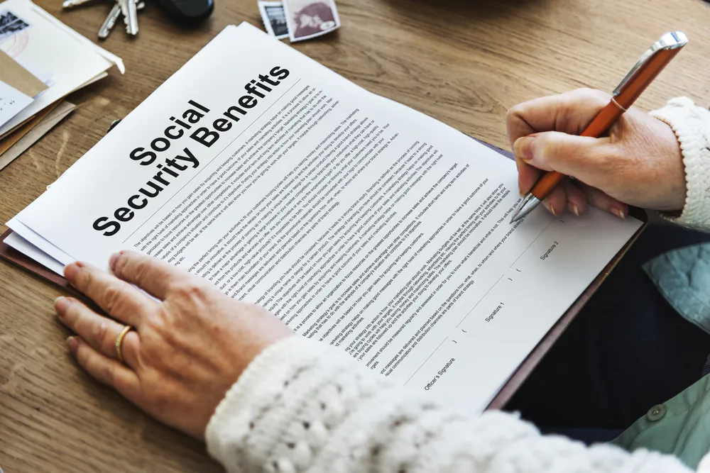 Tom Margenau goes through the basics of when and how to file for benefits. (Rawpixel.com/Shutterstock)