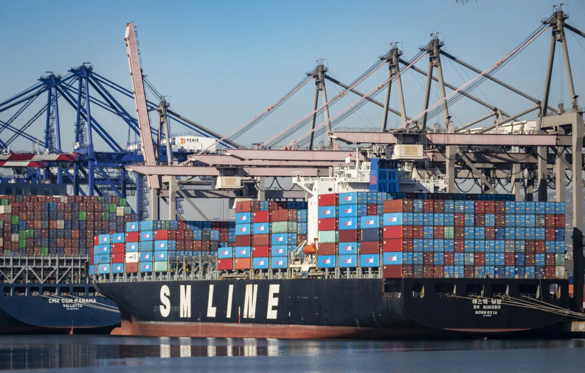 Cargo waits to be transferred from the Ports of Los Angeles and Long Beach on Oct. 14, 2021. (John Fredricks/The Epoch Times)