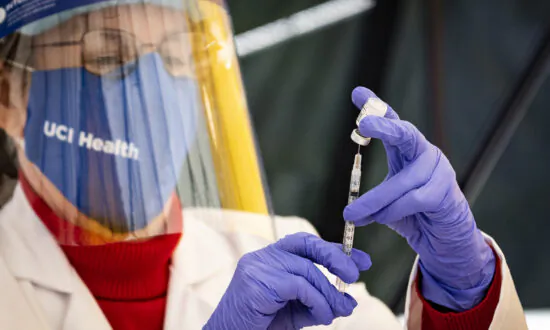 California Bill Allowing Minors to Get Vaccinated Without Parent Consent Passes Senate