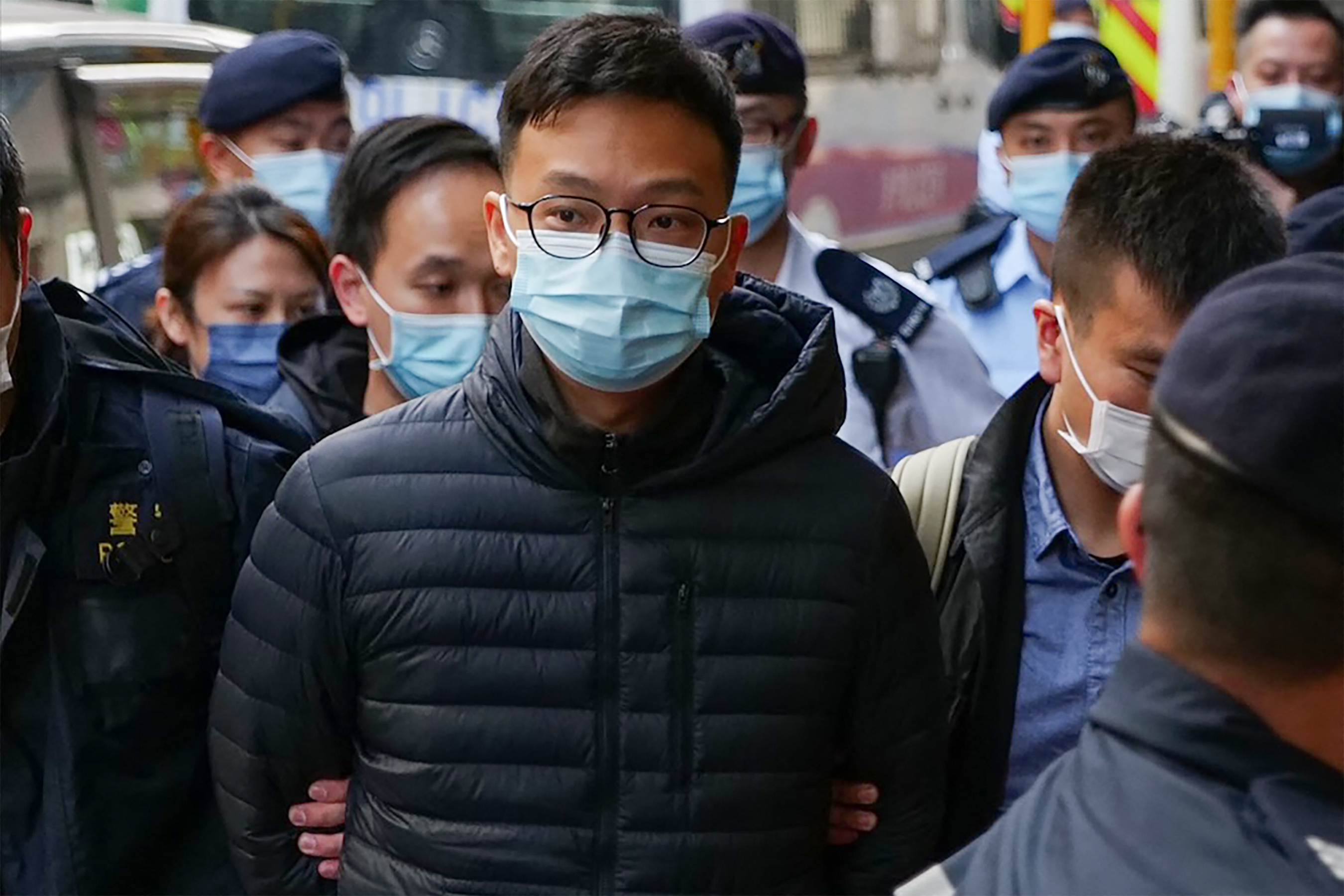 Over 200 Hong Kong Police Raid Local News Room, Arrest 6, Including Singer Denise Ho - Vimarsana News
