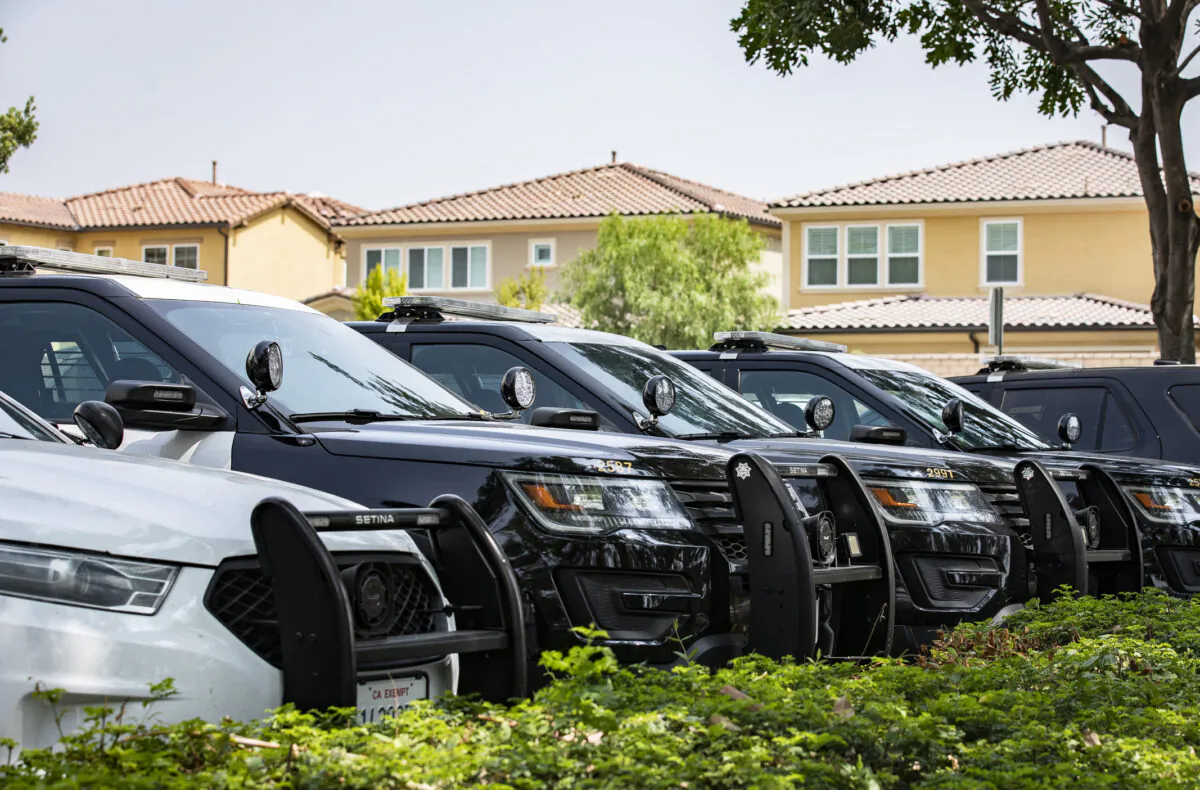 Orange County Sheriffs Department vehicles in Lake Forest, Calif., on Sept. 14, 2020. (John Fredricks/The Epoch Times)