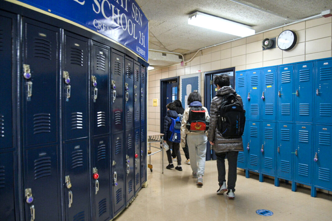Parents Worry More About Children’s Learning Loss Than COVID-19 Risks: Poll