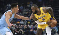 Memphis Grizzlies Beat Slumping Los Angeles Lakers