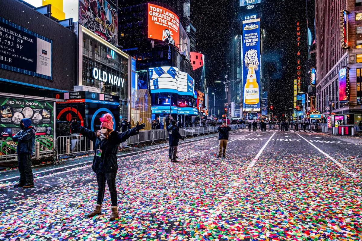 Due to lockdowns, only a few people were able observe the Times Square New Year's Eve ball drop in New York on Jan. 1, 2021. (Craig Ruttle/AP Photo)