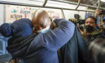 On 1st Day, NYC Mayor Urges Resiliency Against Pandemic