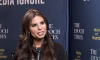 Pop Culture Show Host Alex Clark Encourages Young Conservatives to Harness Their Uniqueness