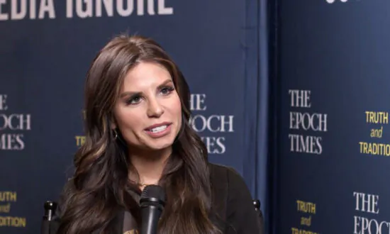Pop Culture Show Host Alex Clark Encourages Young Conservatives to Harness Their Uniqueness