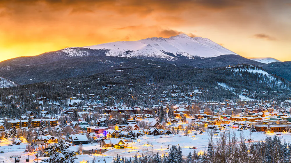 Breckenridge at dusk. (Sean Pavone/Shutterstock)