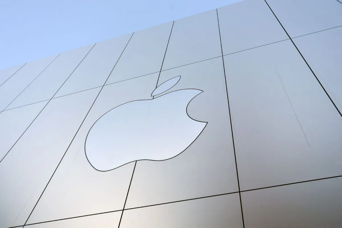 An Apple logo is seen outside of an Apple store in San Francisco, on Sept. 22, 2017. (Josh Edelson/AFP via Getty Images)