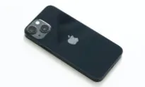 Robust iPhone Demand, Services Will Chart Apple’s Course in 2022: Wedbush