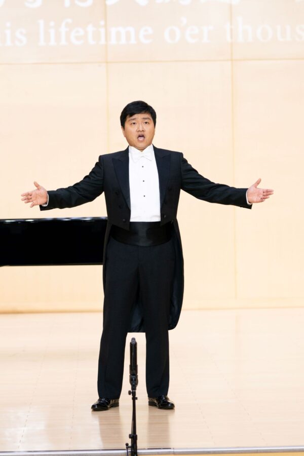 Gao Liang in performance_
