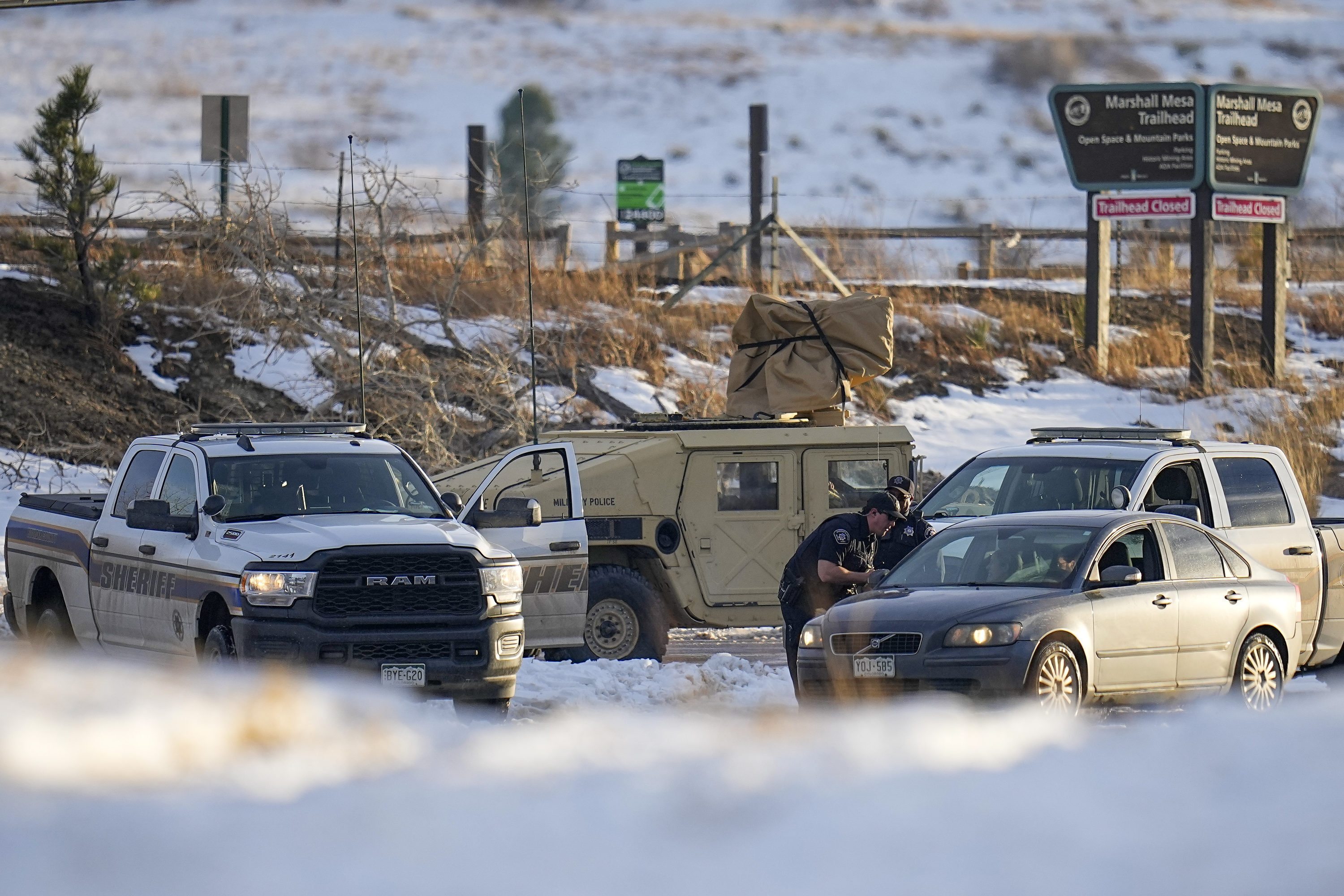Crews Box in Colorado Wildfire as Investigators Seek Cause - Vimarsana News