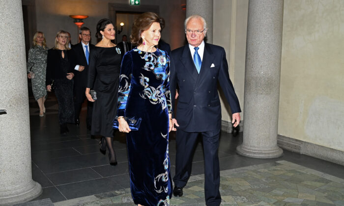Queen Silvia and King Carl XVI Gustaf of Sweden arrive for the Nobel Prize Awards ceremony at the Concert Hall in Stockholm, Sweden, on Dec. 10, 2021. (Pascal Le Segretain/Getty Images) 