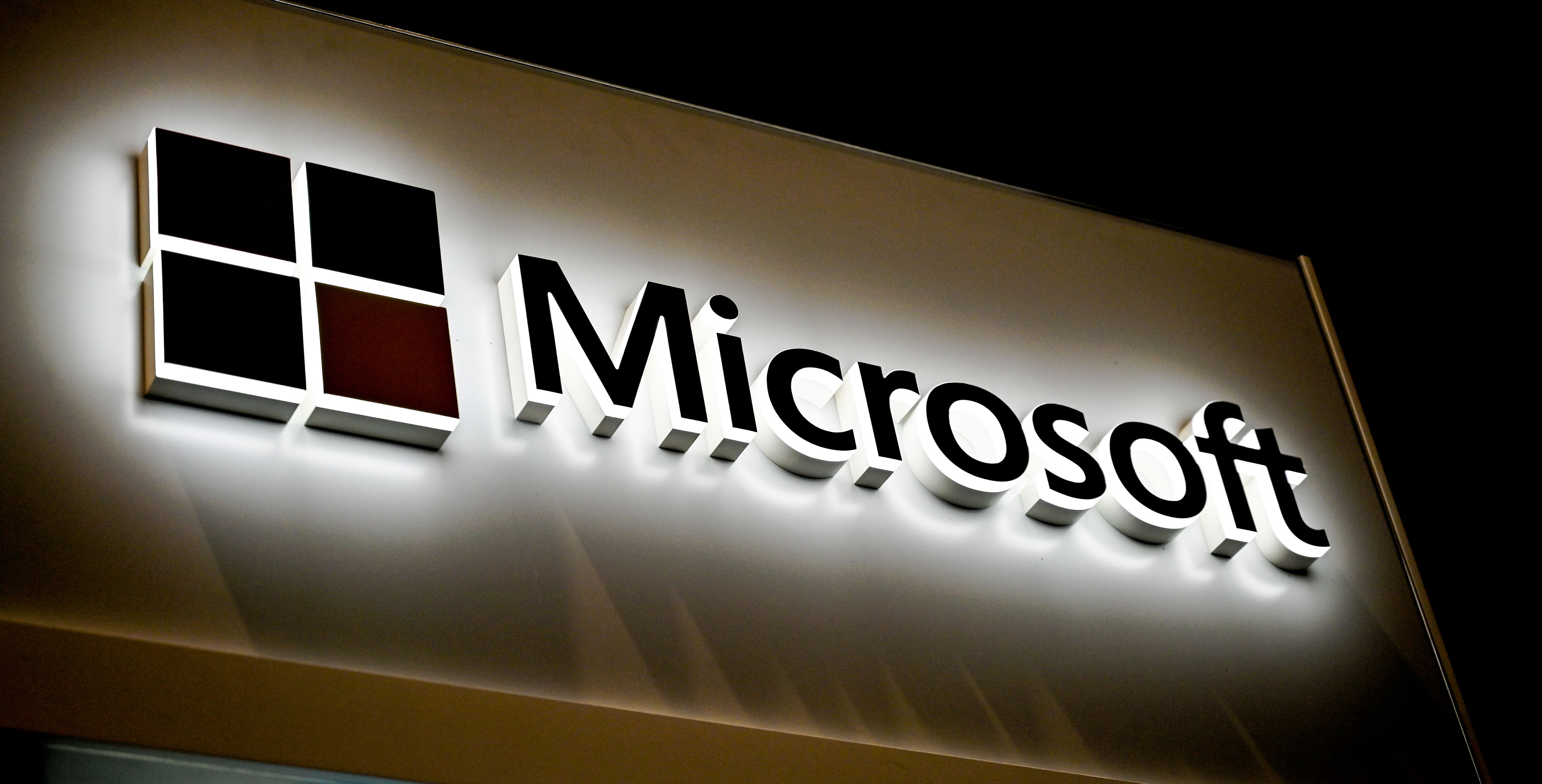 Microsoft Launching Inquiry Into Effectiveness of Its Sexual Harassment Policies, Including Gates Allegations - Vimarsana News
