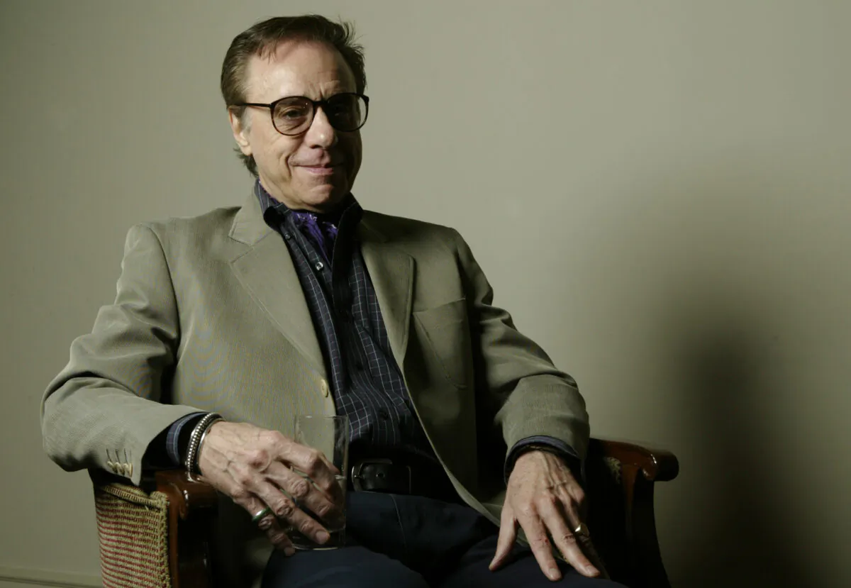 Director Peter Bogdanovich poses for a photo at the Regent Beverly Hills in Beverly Hills, Calif., on Feb. 17, 2005. (Damian Dovarganes/AP Photo)