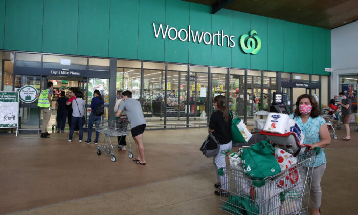 People stand in line outside a Woolworths supermarket at a southern suburb of Brisbane, Australia, on Jan. 08, 2021. (Jono Searle/Getty Images)