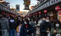 Japan’s Household Spending Extends Declines, Raises Recovery Doubts