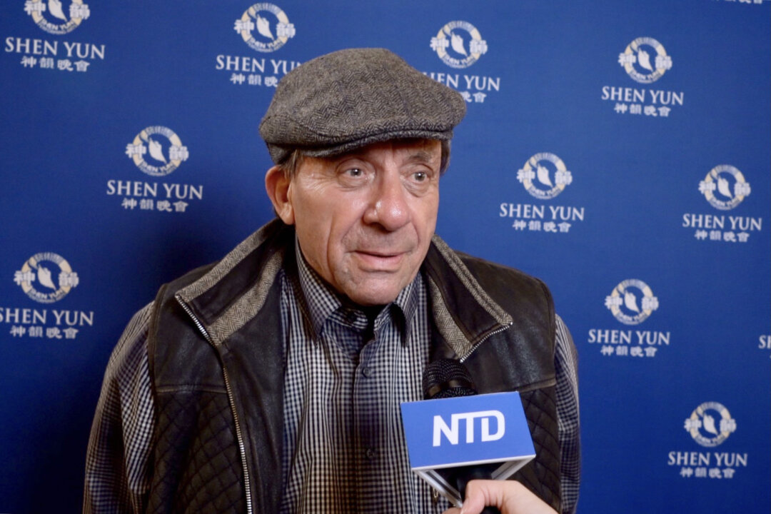 Michael Olson attended Shen Yun Performing Arts at The War Memorial Opera House, San Francisco, California, on Jan. 7, 2022. (NTD)
