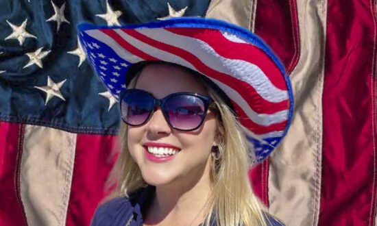 ‘A Fighter for Rule of Law and American Freedom’: Friends Mourn Kelly Ernby