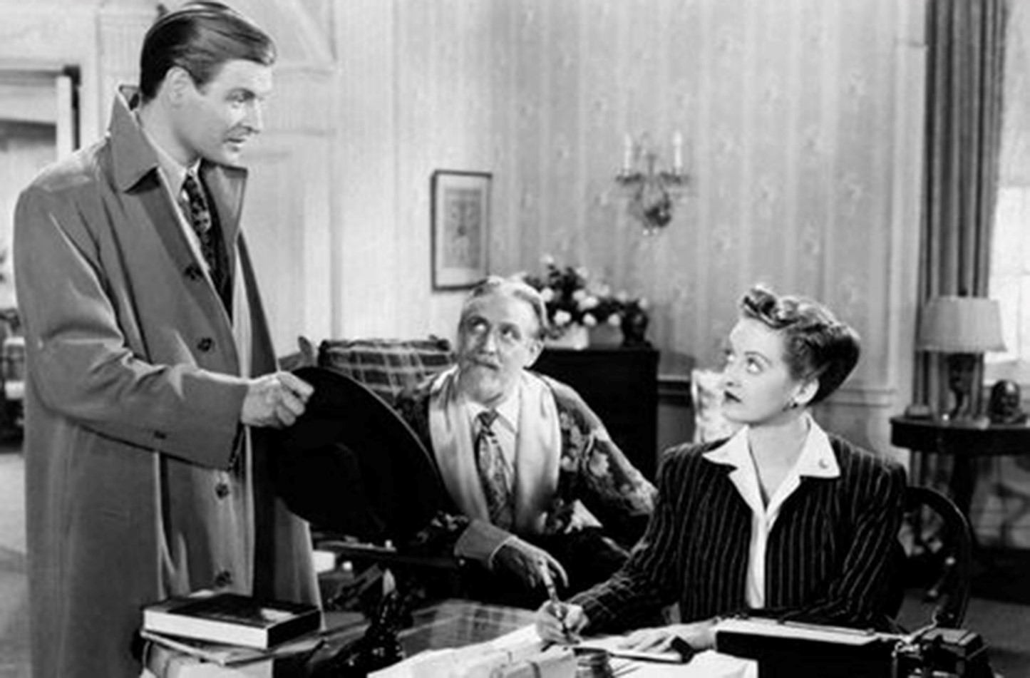 Rewind, Review, and Re-Rate: 'The Man Who Came to Dinner': Oddball Characters Meet Acerbic Wit - Vimarsana News