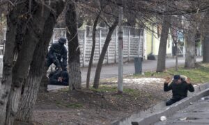 Kazakhstan Says 164 Killed in Week of Protests thumbnail