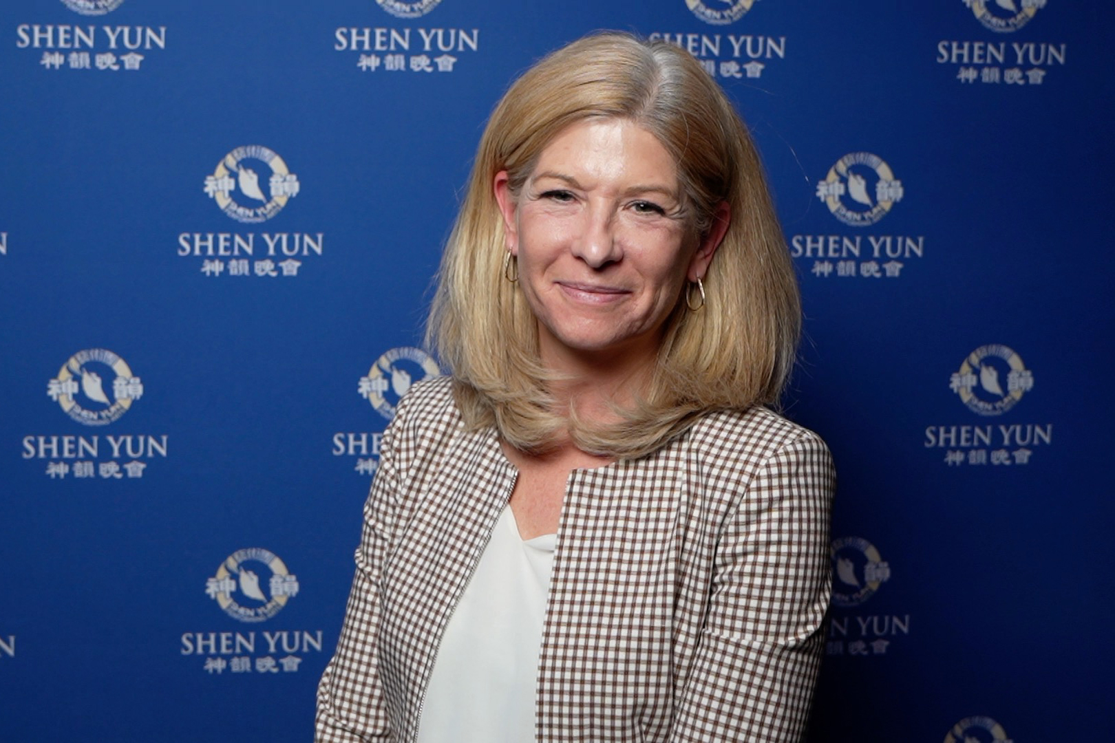 Film Producer Amazed by Shen Yun's Creativity and Artistry - Vimarsana News