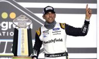 NASCAR Veteran Aric Almirola to Retire at End of 2022 Season