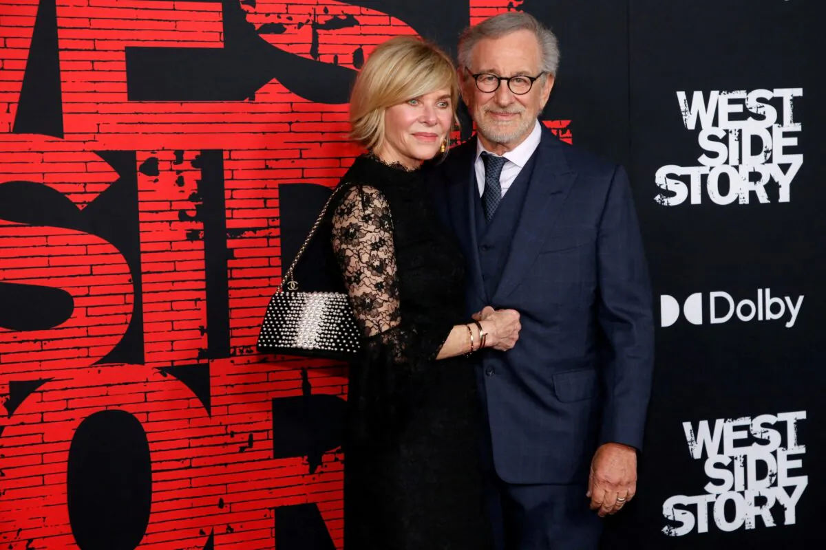 Kate Capshaw and Steven Spielberg (R) attend the premiere of the film West Side Story at El Capitan theatre in Los Angeles, on Dec. 7, 2021. (Mario Anzuoni/Reuters)