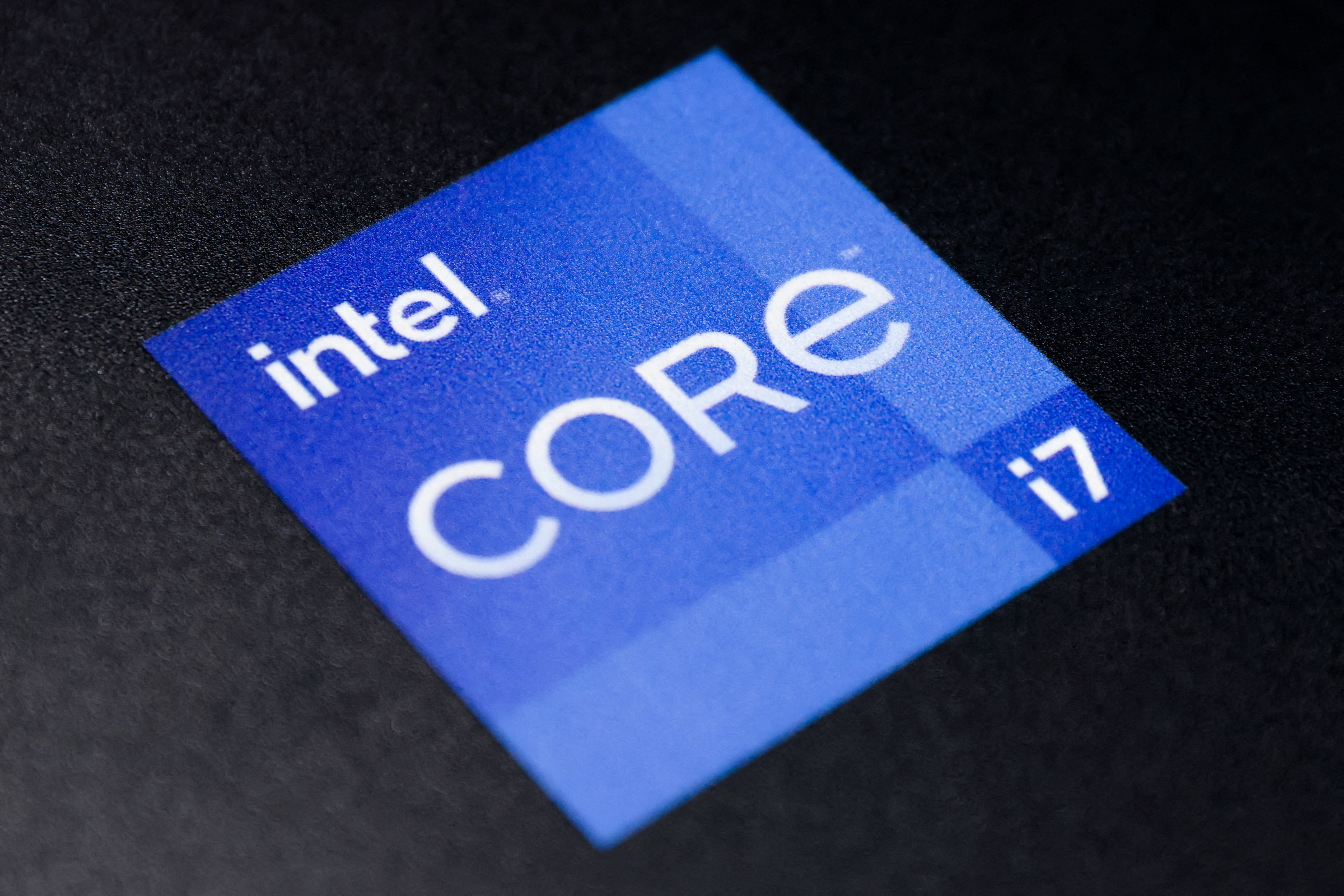 Intel Posts Record Quarterly Revenue, Sees Supply Strains Through Year - Vimarsana News