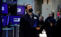 Stocks Rebound as Traders Buy Back in Before Fed Testimony
