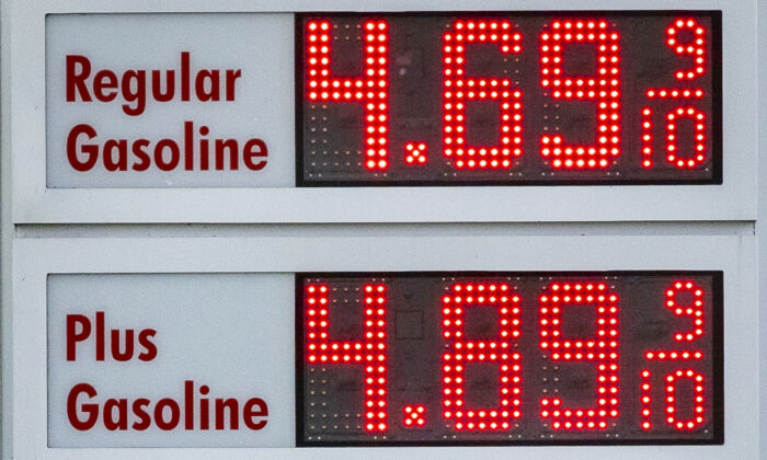 Gas prices in Irvine, Calif., on Jan. 12, 2022. (John Fredricks/The Epoch Times)