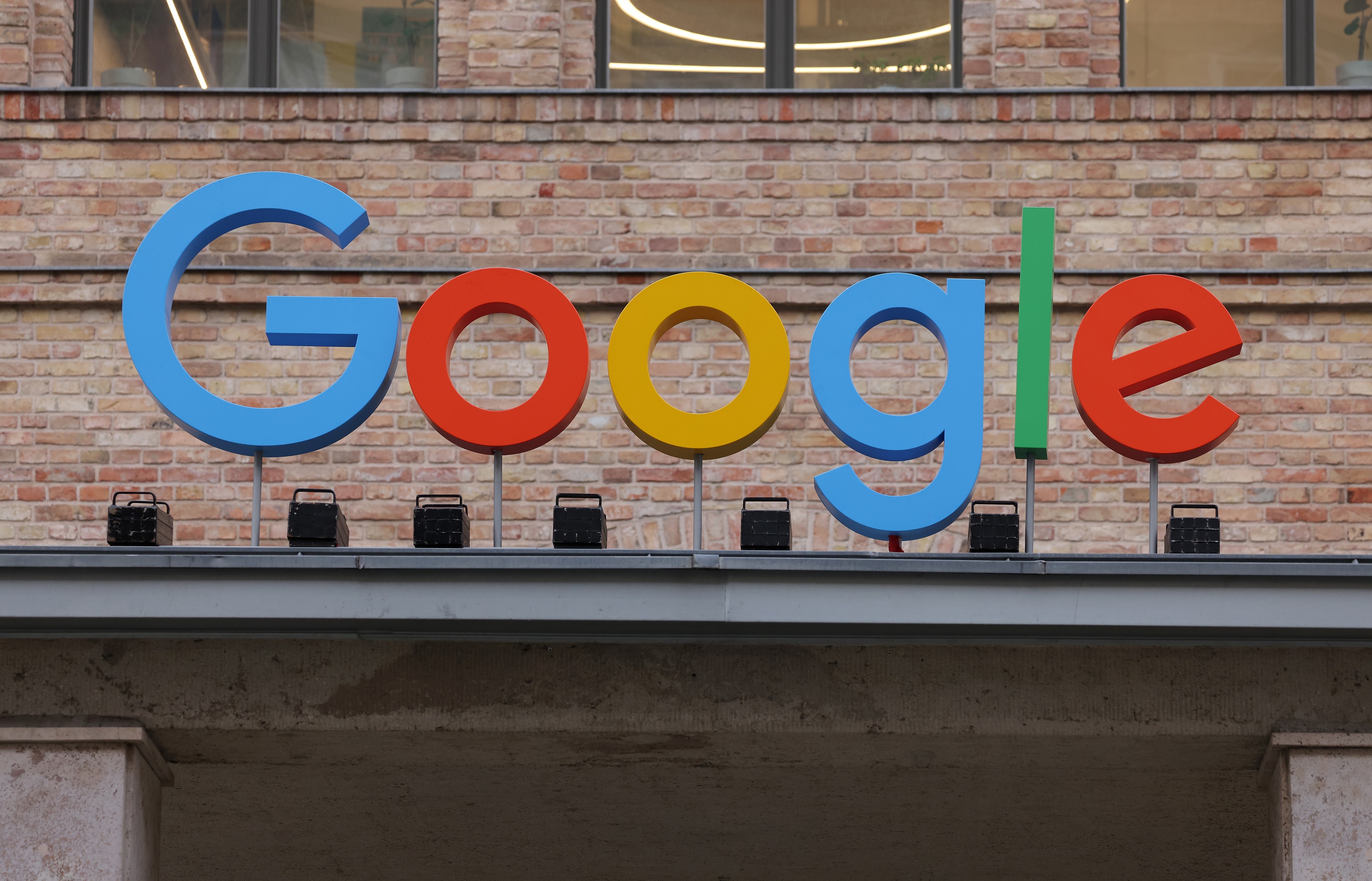 Online Publishers Are Ditching Google - Vimarsana News