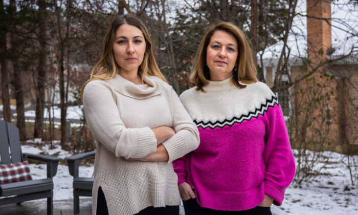 Loudoun County mothers Natassia Grover (L) and Amy Jahr at Jahr’s residence in Ashburn, Va. on Jan. 9, 2022. (Graeme Jennings for The Epoch Times)