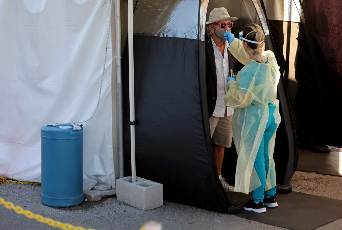 A man gets tested for COVID-19 in North Miami, Fla., on Jan. 13, 2022. (Joe Raedle/Getty Images)