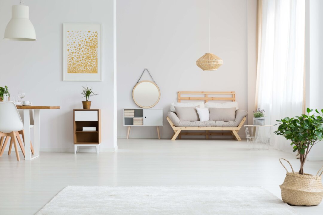 De-cluttering your home can also unburden your mind, giving you more time and energy for other things. (Shutterstock)