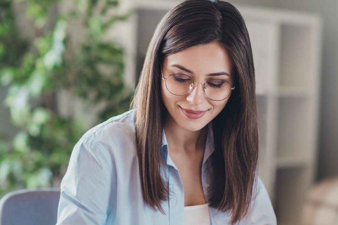 Making a prioritized list lets you focus on the important tasks, and allows you to better manage your day. (Shutterstock)