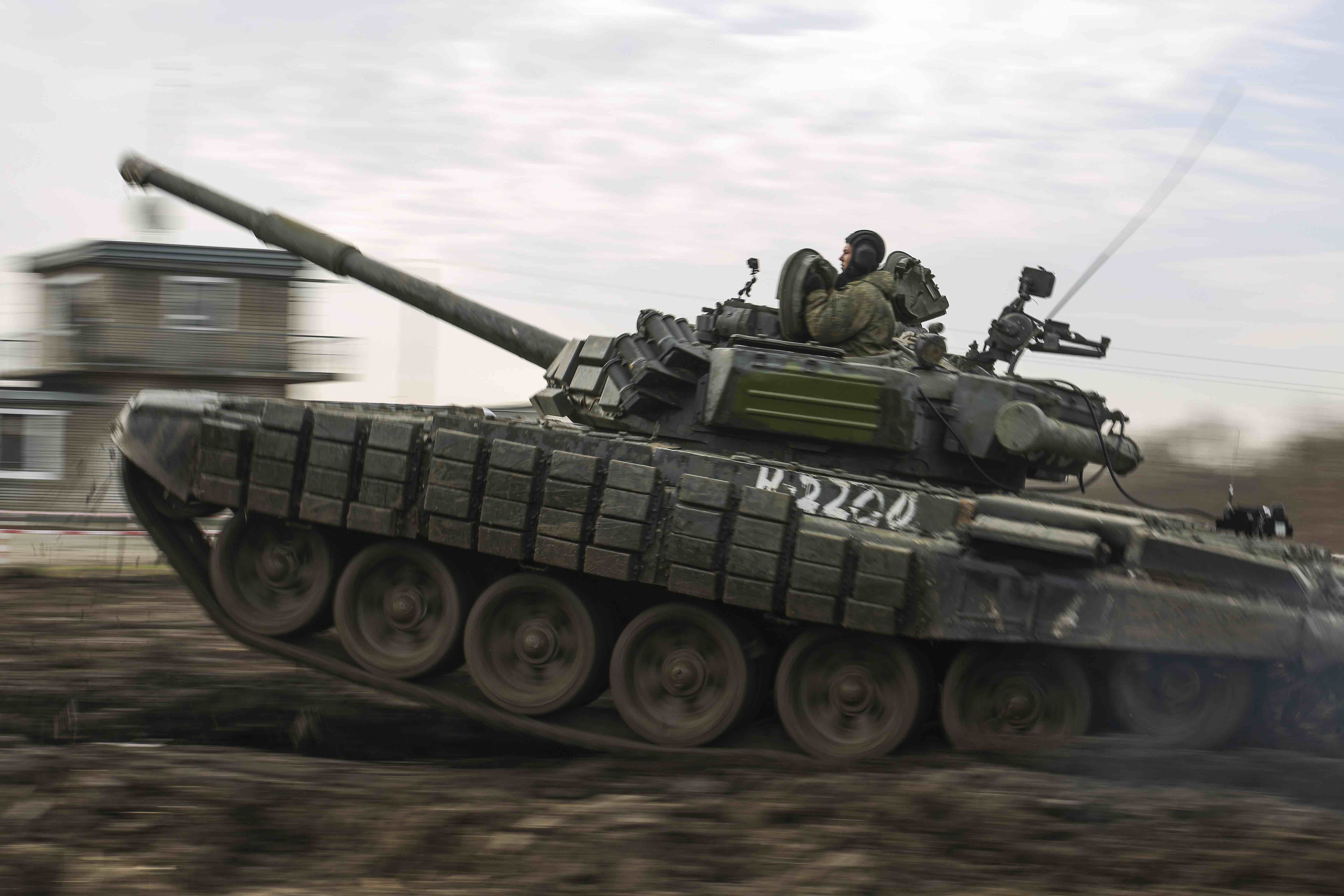 Russia Says It's Pulling Back Some Forces from Ukraine Border - Vimarsana News