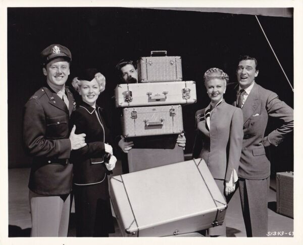 Lana_Turner,_Ginger_Rogers,_Walter_Pidgeon,_and_Van_Johnson