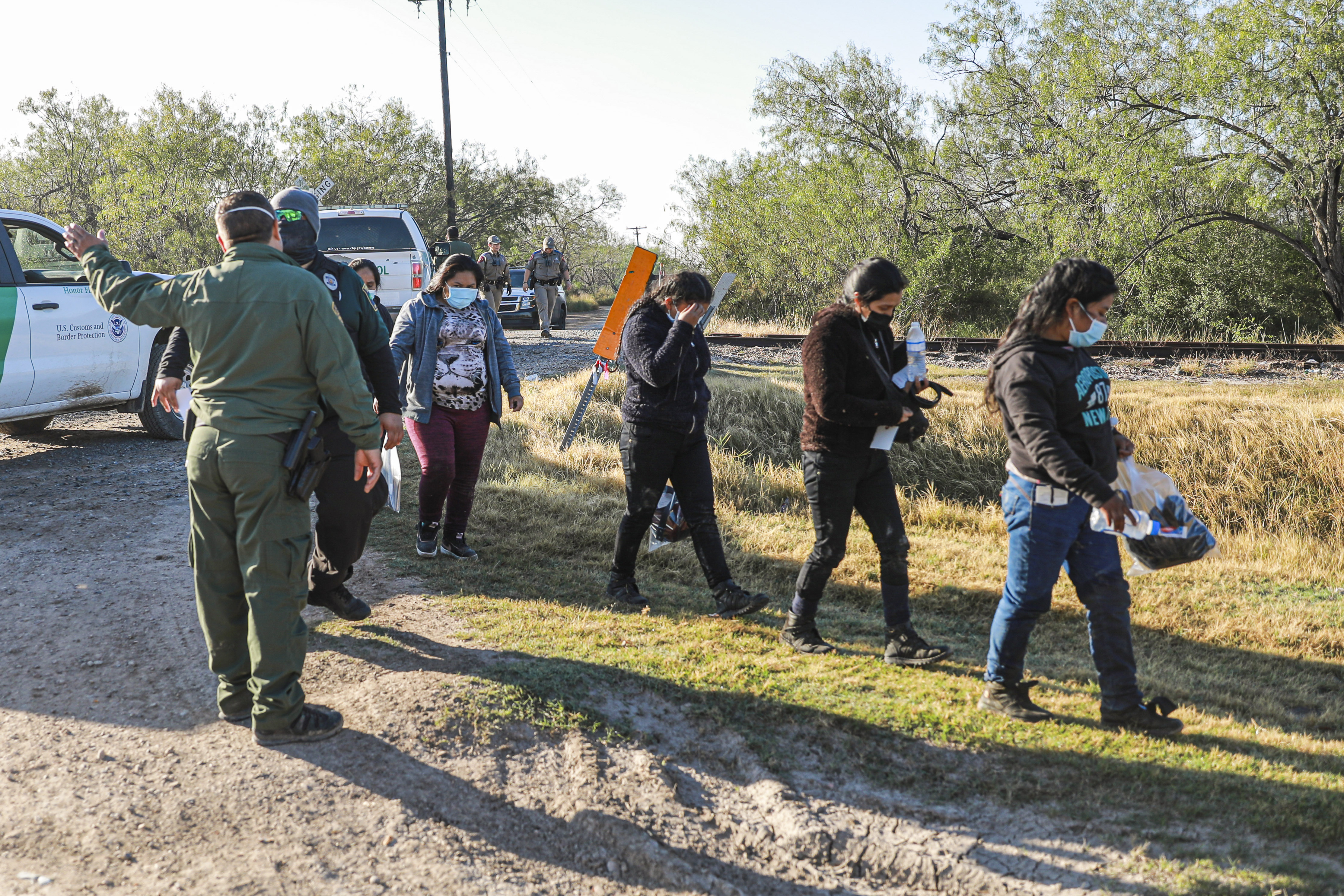 Goliad Sheriff: Cartels Are Preparing for Influx of People Never Seen Before in US History - Vimarsana News