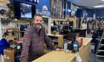 ‘Upside Down Again’: Omicron Surge Roils US Small Businesses