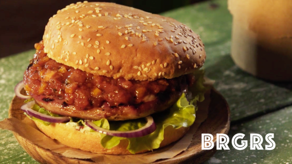 BRGRS : Chicken and Pasta Burger
