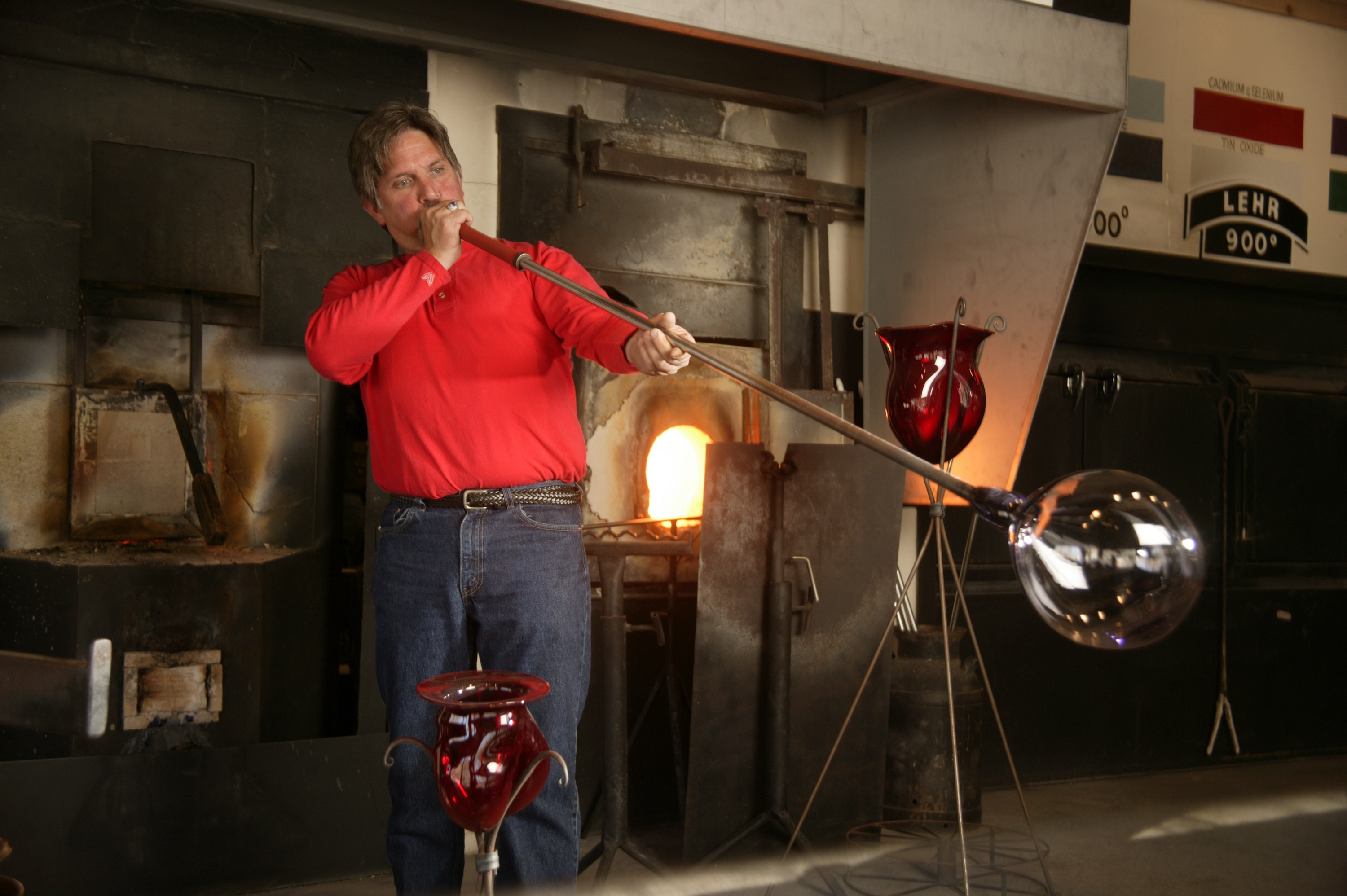 DW_Crafts_Dollywood- Glass Blowing