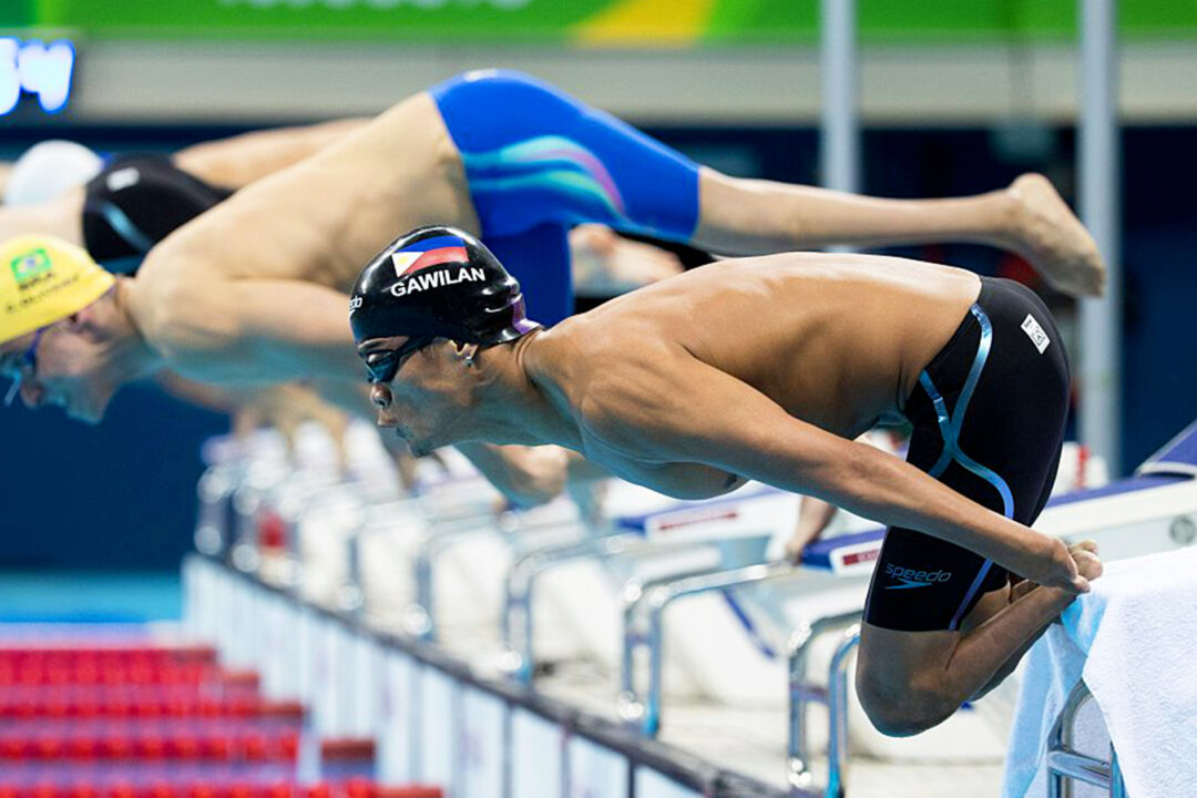 Ernie Gawilan at the start of Heat 2 of the Men's 100m Freestyle - S8 at the Olympic Aquatics Stadium during the Paralympic Games in Rio de Janeiro, Brazil, on Sept. 11, 2016. (Simon Bruty for OIS/IOC/AFP via Getty Images)