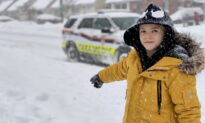 Young Boy Helps Save Elderly Neighbour Who Collapsed in Ottawa Snowbank