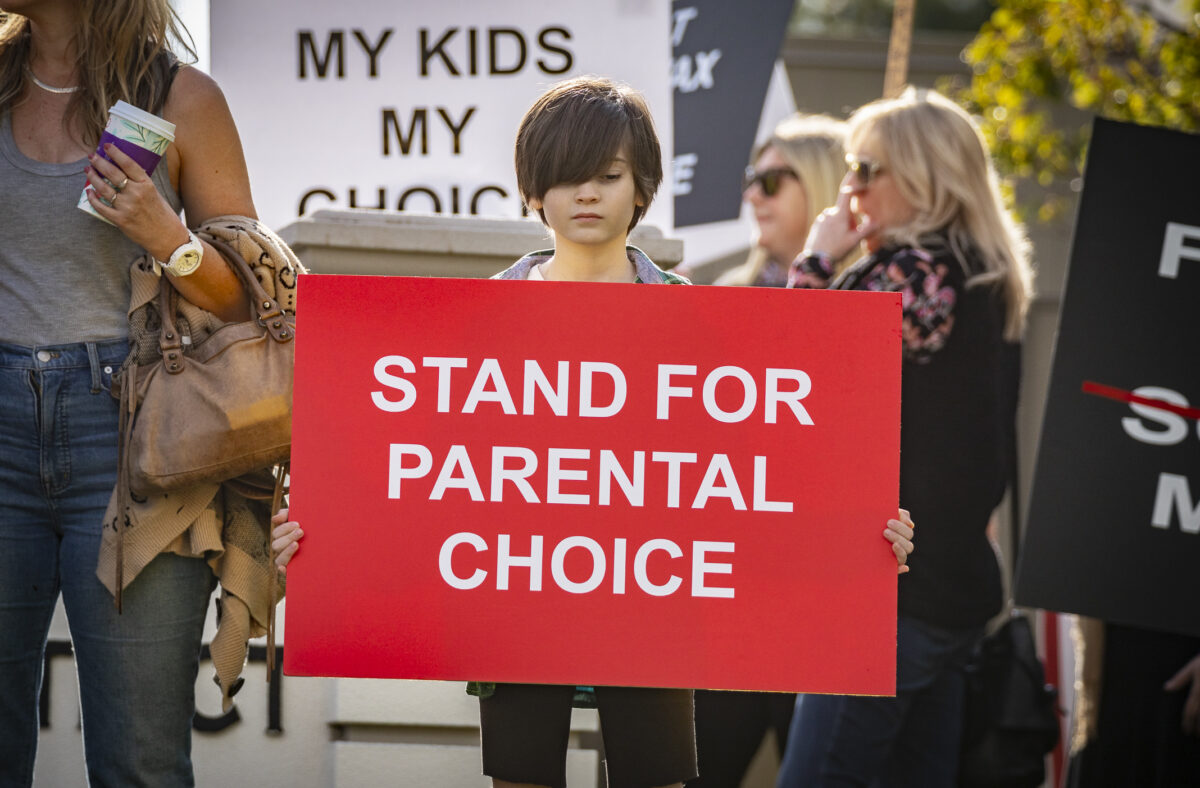 California Lawmakers Think Parents Aren’t Paying Attention as They Eradicate Parental Rights