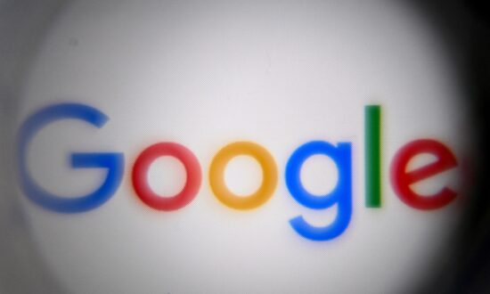 Google Ropes in Former PayPal Executive for Payments Division: Report